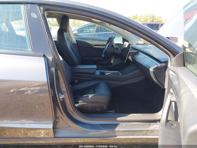 2022 TESLA MODEL 3 5YJ3E1EC7NF269905 Photo 4