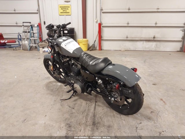 2022 HARLEY-DAVIDSON XL883 1HD4LE211NB407721 Photo 2