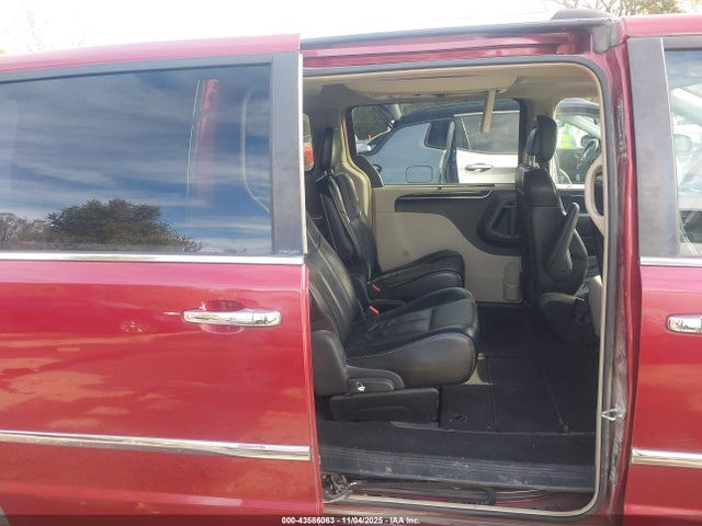Продажа на аукционе авто 2011 Chrysler Town & Country Limited, vin: 2A4RR6DG1BR655651, номер лота: 43586063