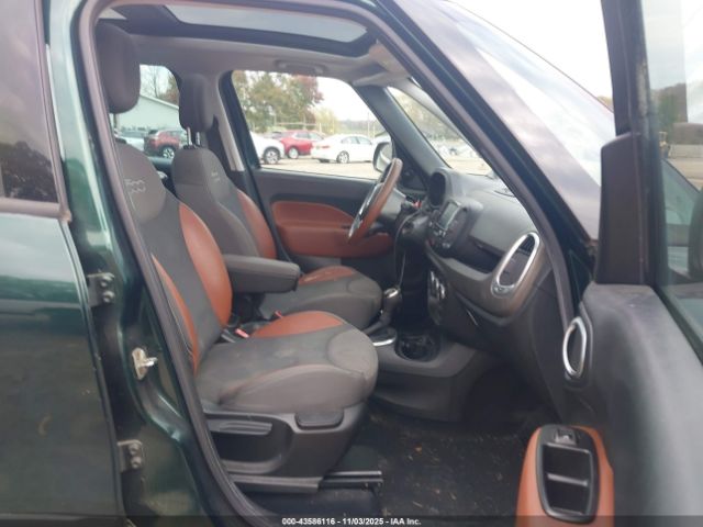 2014 FIAT 500L ZFBCFADH7EZ019488 Photo 4