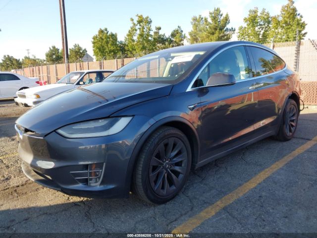 2017 TESLA MODEL X 5YJXCBE25HF079108 Photo 1