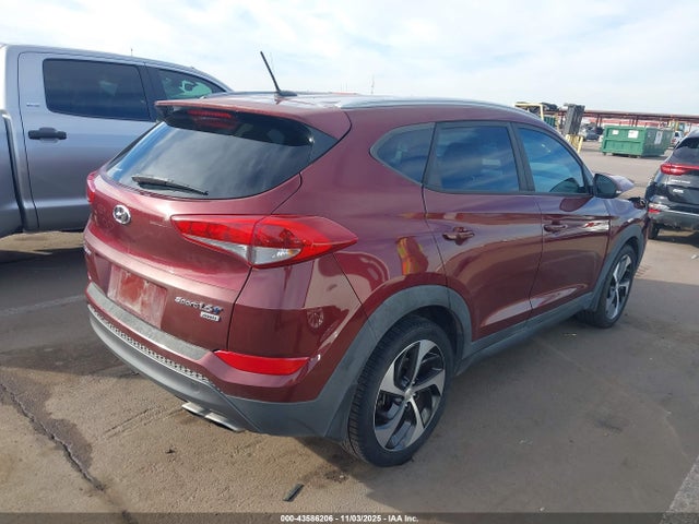 Hyundai Tucson Sport 2016 KM8J3CA29GU158915 Image 4