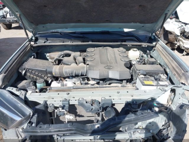 2022 TOYOTA 4RUNNER JTESU5JRXN5997277 Photo 9