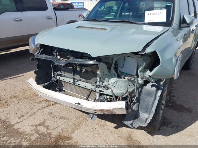 2022 TOYOTA 4RUNNER JTESU5JRXN5997277 Photo 5