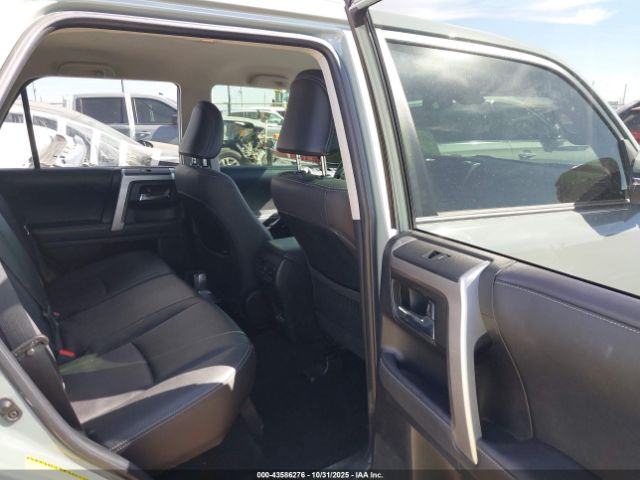 2022 TOYOTA 4RUNNER JTESU5JRXN5997277 Photo 7