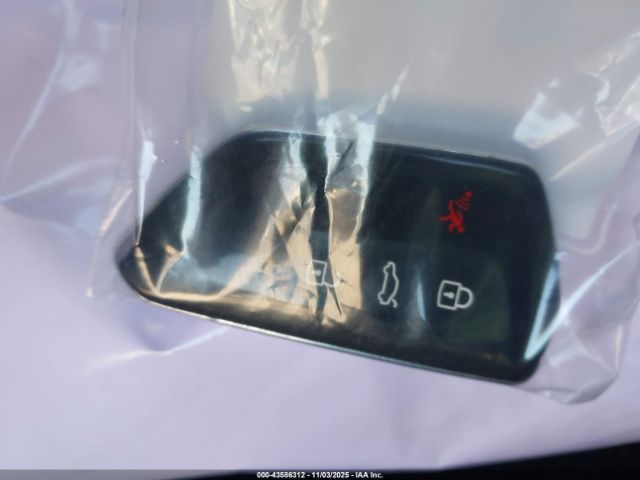 2023 VOLKSWAGEN ID.4 1V2FMPE80PC013070 Photo 10