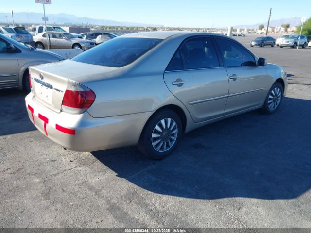 2005 TOYOTA CAMRY 4T1BE32K75U394280 Photo 3