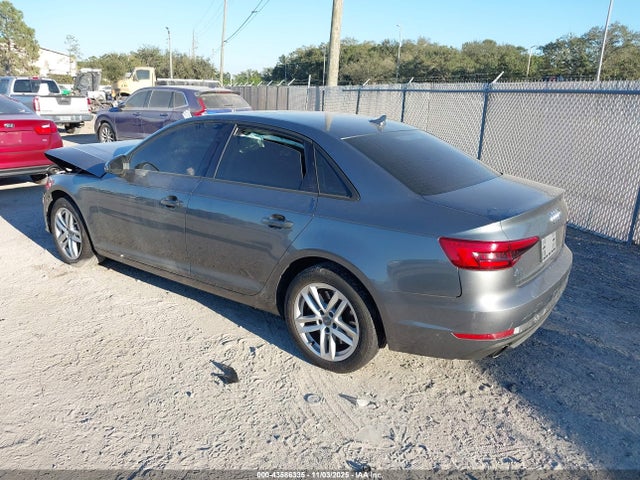 2017 AUDI A4 WAUGNAF44HN056602 Photo 2