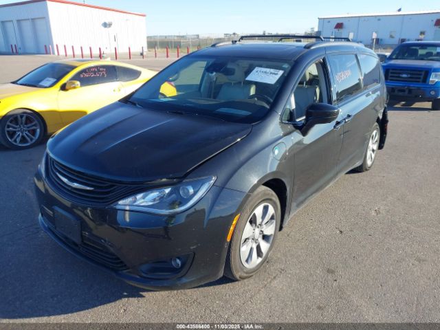 2018 CHRYSLER PACIFICA HYBRID 2C4RC1N79JR340622 Photo 1