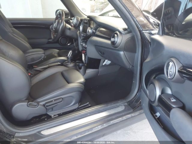 2020 MINI HARDTOP WMWXR5C02L2M55791 Photo 4