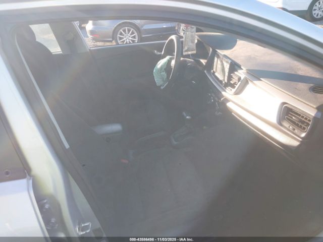 2020 KIA RIO 3KPA24AD9LE289026 Photo 4