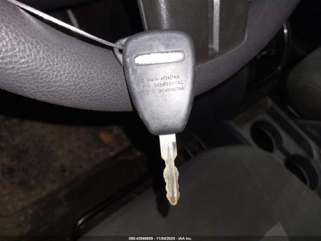 2011 JEEP COMPASS 1J4NF1FB4BD279932 Photo 10