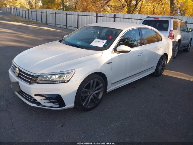 43586548 :رقم المزاد ، 1VWDT7A34HC086303 vin ، 2017 Volkswagen Passat 1.8t R-line مزاد بيع