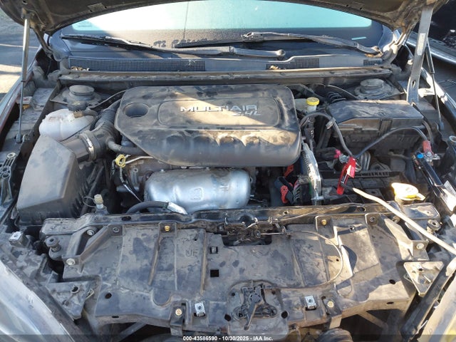 43586590 :رقم المزاد ، 1C3CCCAB7GN185123 vin ، 2016 Chrysler 200 Limited Platinum مزاد بيع