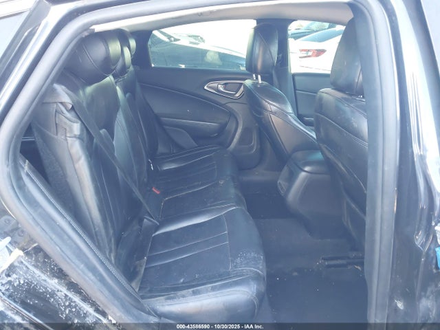 43586590 :رقم المزاد ، 1C3CCCAB7GN185123 vin ، 2016 Chrysler 200 Limited Platinum مزاد بيع