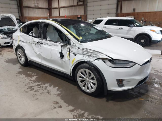 2020 TESLA MODEL X 5YJXCDE23LF233190 Photo 0