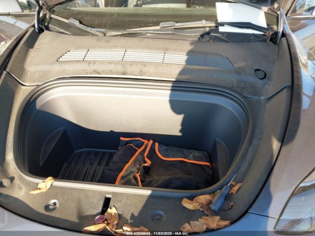 2023 TESLA MODEL Y 7SAYGDEE8PF861550 Photo 9