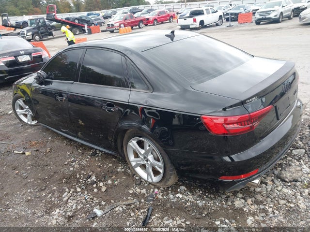 2018 AUDI A4 WAUKMAF43JA035055 Photo 2