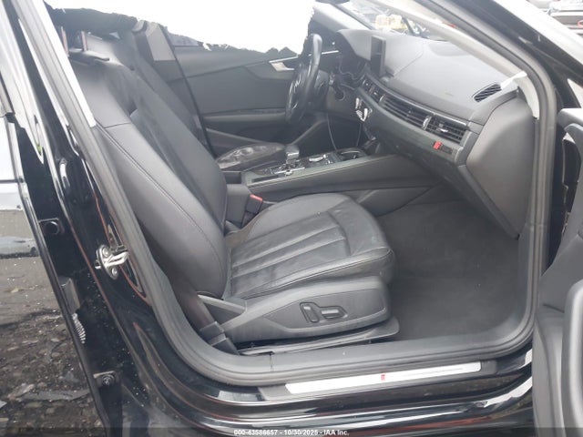 2018 AUDI A4 WAUKMAF43JA035055 Photo 4