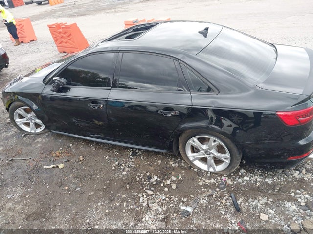 2018 AUDI A4 WAUKMAF43JA035055 Photo 5