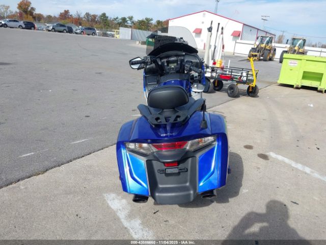 2015 HONDA GL1800 JH2SC6842FK200702 Photo 5