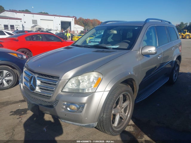 Продаж на аукціоні авто 2008 Mercedes-benz Gl 550 4matic, vin: 4JGBF86E18A316792, номер лоту: 43586673