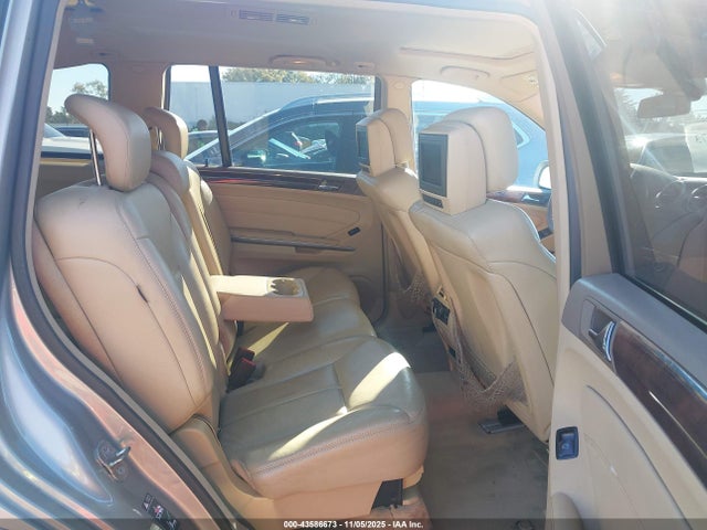 Продаж на аукціоні авто 2008 Mercedes-benz Gl 550 4matic, vin: 4JGBF86E18A316792, номер лоту: 43586673