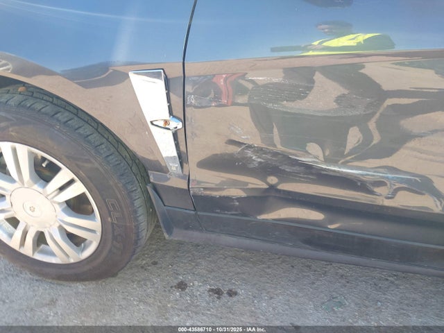 2010 CADILLAC SRX 3GYFNAEY6AS609372 Photo 5
