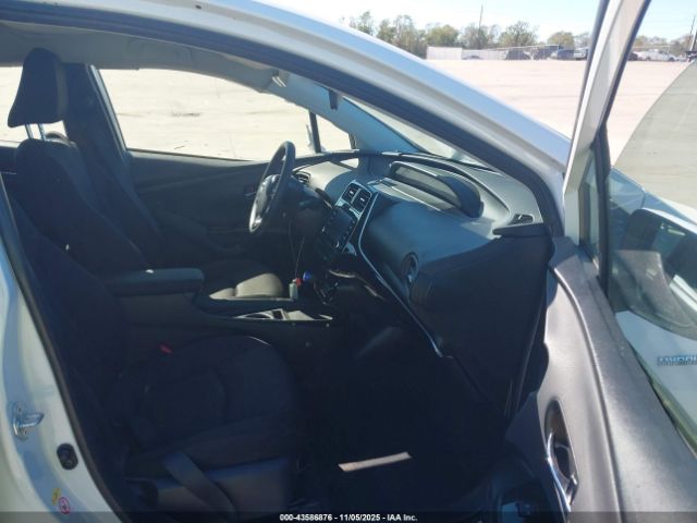 2022 TOYOTA PRIUS JTDKAMFU7N3181515 Photo 4