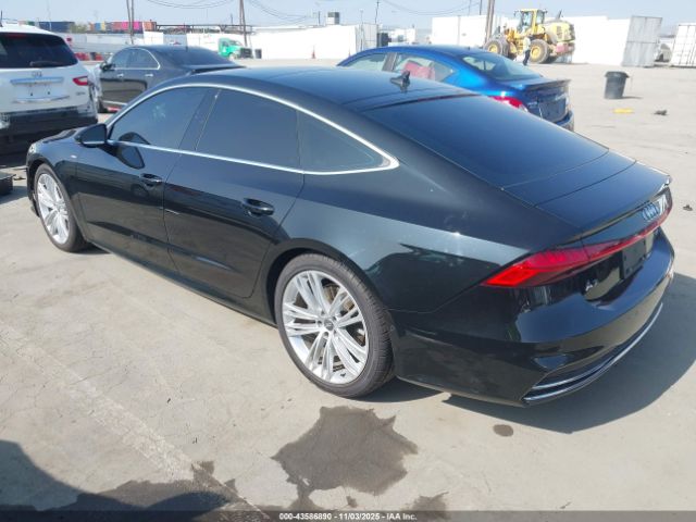 2019 AUDI A7 WAUU2AF23KN128813 Photo 2