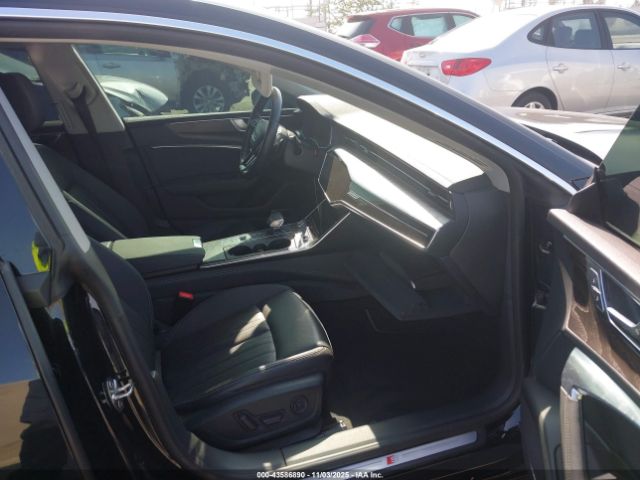 2019 AUDI A7 WAUU2AF23KN128813 Photo 4