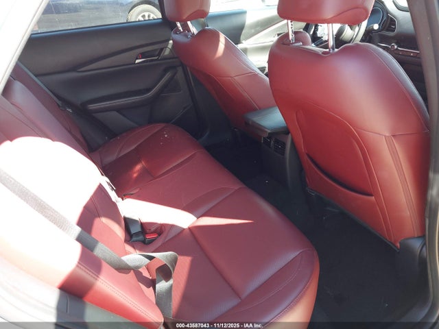 Продажа на аукционе авто 2024 Mazda Cx-30 2.5 S Carbon Edition, vin: 3MVDMBCM5RM650239, номер лота: 43587043