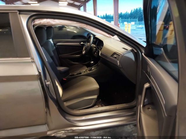 2021 VOLKSWAGEN JETTA 3VWC57BU9MM090112 Photo 4