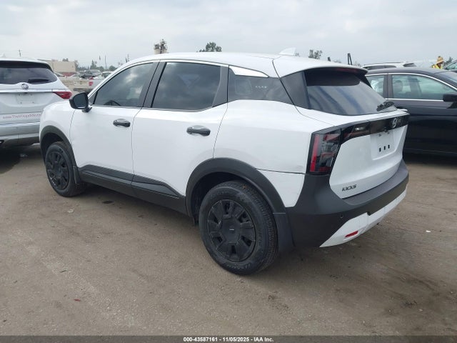 3N8AP6BA9SL315026 Nissan Kicks S Fwd