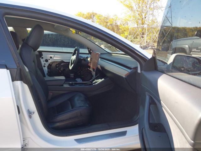 2020 TESLA MODEL 3 5YJ3E1EC9LF784546 Photo 4