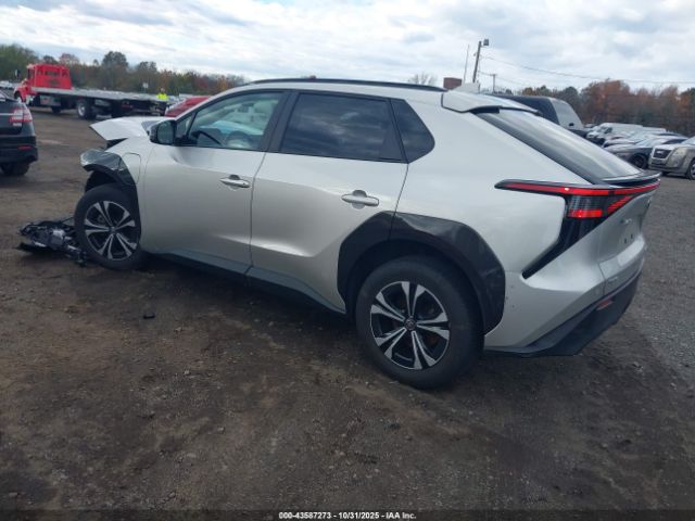 2024 TOYOTA BZ4X JTMABACA0RA066774 Photo 2