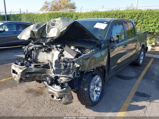 1C6SRFFM6MN612036 RAM 1500 Big Horn 4x4 5&#039;7 Box