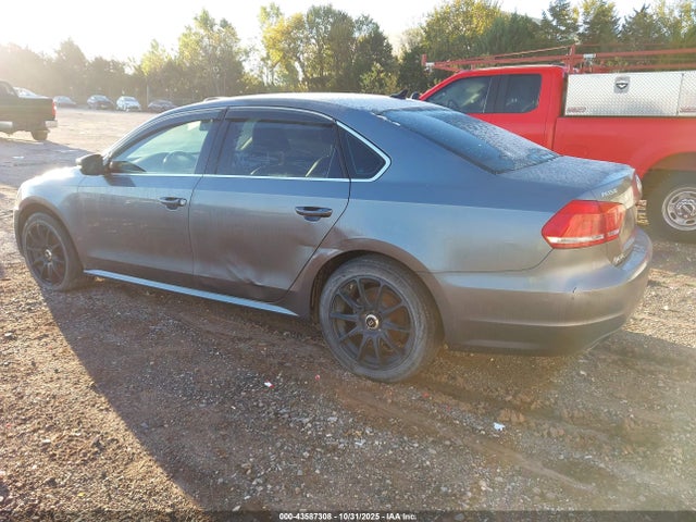 43587308 :رقم المزاد ، 1VWBV7A32FC058319 vin ، 2015 Volkswagen Passat 2.0l Tdi Se مزاد بيع