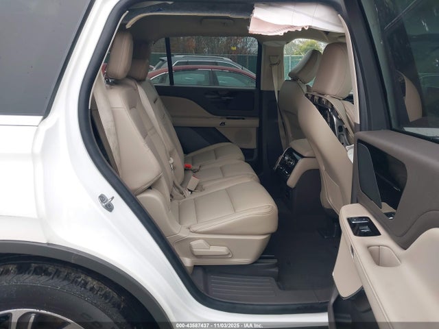Продаж на аукціоні авто 2022 Lincoln Aviator Standard, vin: 5LM5J6XC2NGL19168, номер лоту: 43587437