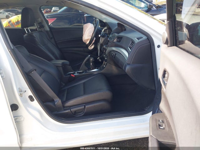 2018 ACURA ILX 19UDE2F35JA001271 Photo 4
