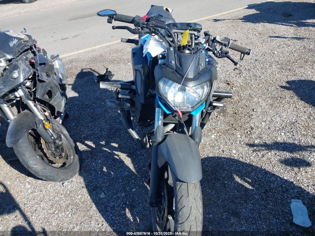 JYARM27E3KA004125 Yamaha MT07