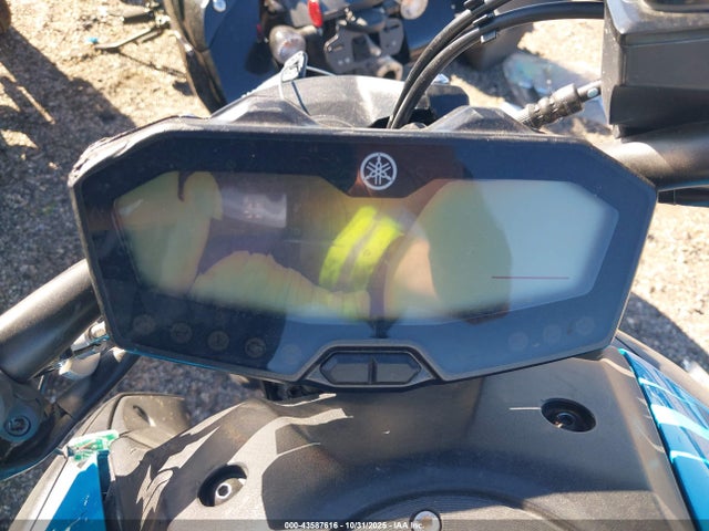 JYARM27E3KA004125 Yamaha MT07
