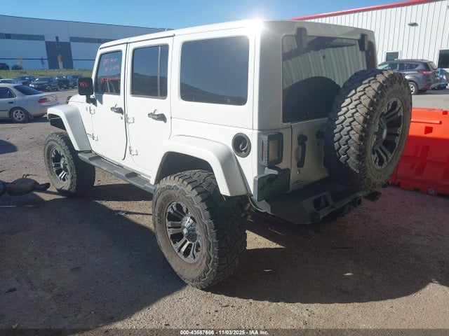 2013 JEEP WRANGLER UNLIMITED 1C4BJWEG1DL548057 Photo 2