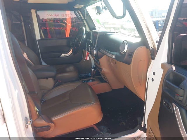 2013 JEEP WRANGLER UNLIMITED 1C4BJWEG1DL548057 Photo 4