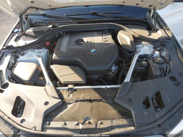 2019 BMW 5 SERIES WBAJA5C58KWW11011 Photo 9