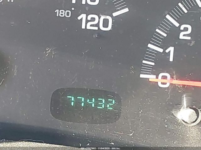 1998 CHRYSLER CONCORDE 2C3HD46R1WH223452 Photo 6