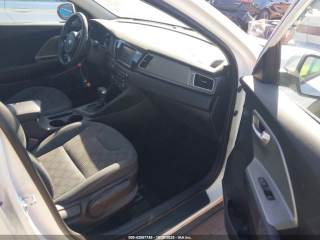 2019 KIA NIRO KNDCB3LC7K5225066 Photo 4