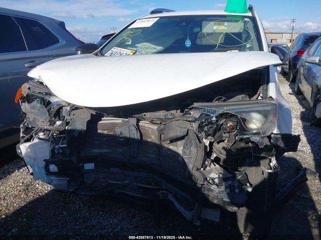 Toyota RAV4 LE 2017 JTMZFREV6HJ703560 Image 35