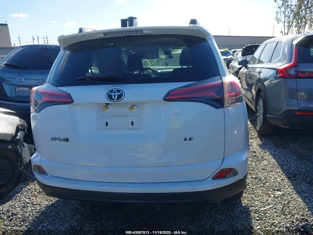 Toyota RAV4 LE 2017 JTMZFREV6HJ703560 Image 39