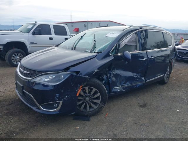 2019 CHRYSLER PACIFICA 2C4RC1EGXKR627372 Photo 1